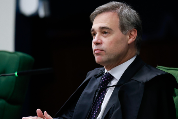 STF mantém suspensas as multas da NR-1 sobre saúde mental no trabalho